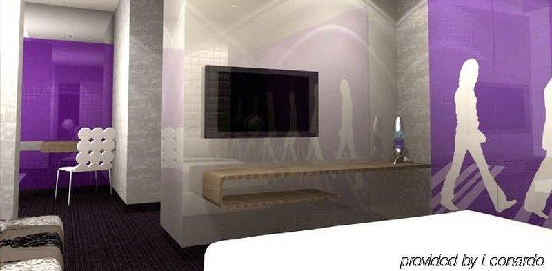 Hotel Re! @ Pearl'S Hill Singapore Room photo